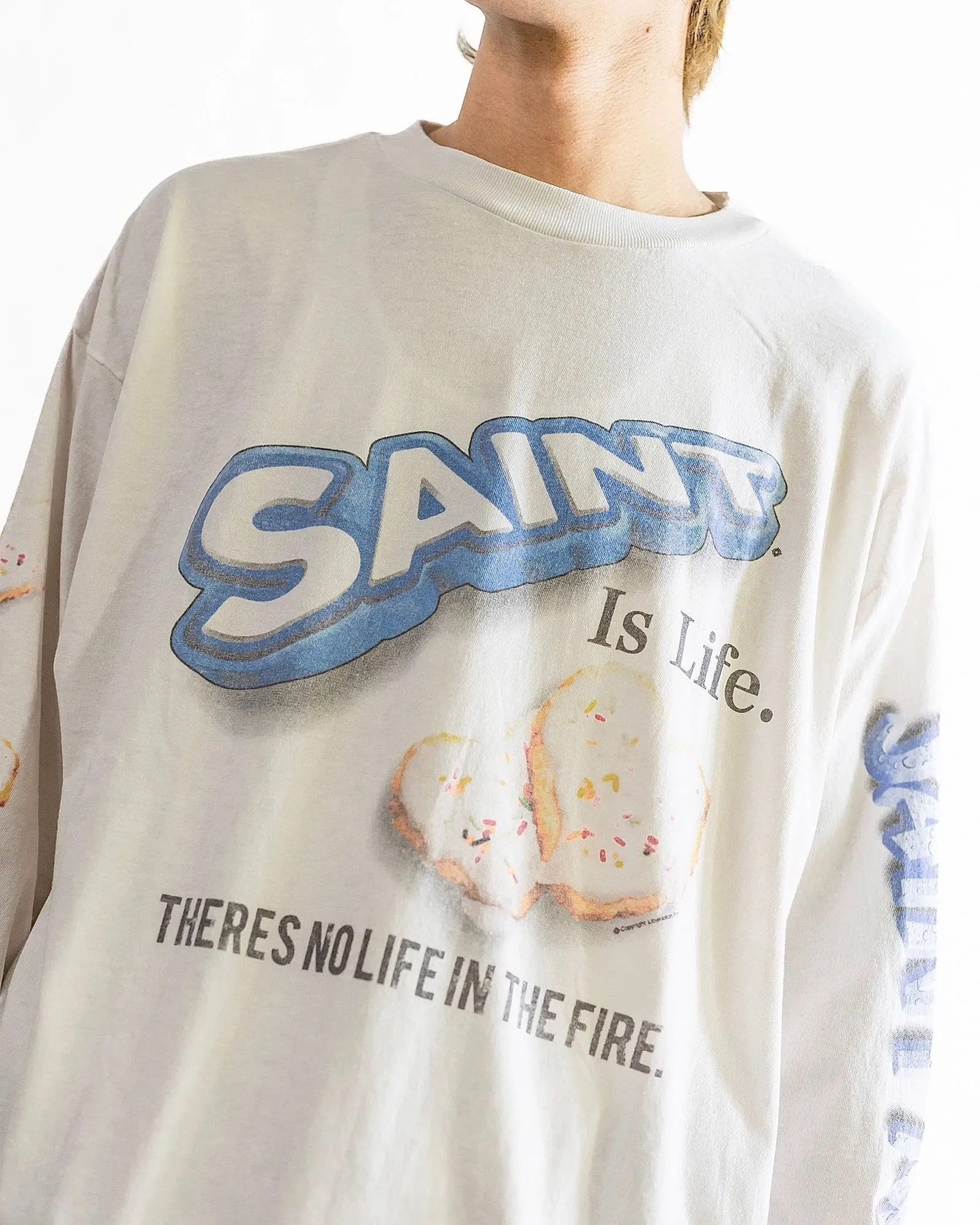 SAINT Mxxxxxx HEART COOKIES L/S TEE/WHT Love Oreo printed long sleeves Off-white S-XL Customized co-branded main mark/wash mark Correct version Ready-made garments washed and distressed VINTAGE feeling Top-notch printing technology Perfect restoration